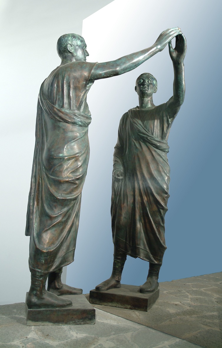 Michelangelo Pistoletto, L’etrusco, 1976, Bronzo e specchio, 194 x 90 x 80 cm (specchio 180 x 220 cm) courtesy Cittadellarte – Fondazione Pistoletto, Biella (foto J.E.S.)